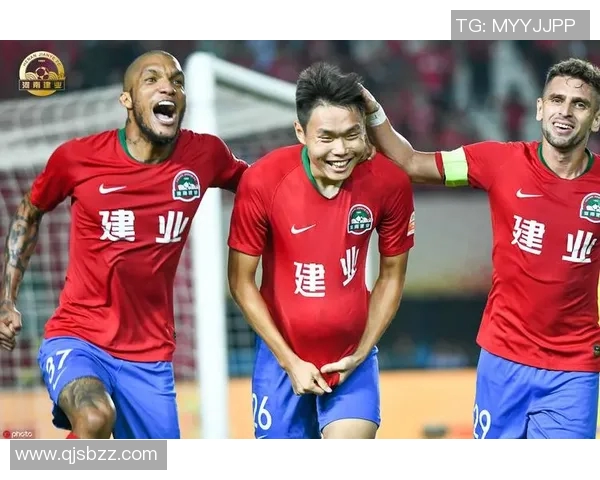 梅赫伦主场迎战亨克双方争夺积分榜关键战役